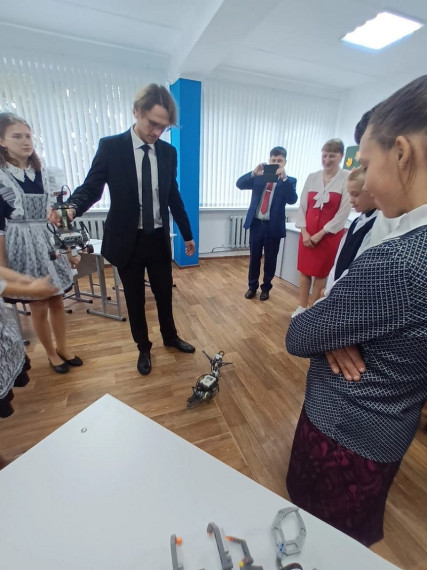 Открытие центра естественно-научной направленности &amp;quot;Точка роста&amp;quot;.